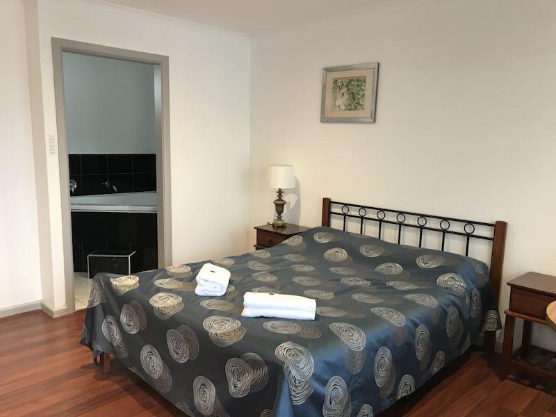 Beaconsfield Lodge Motel Extérieur photo
