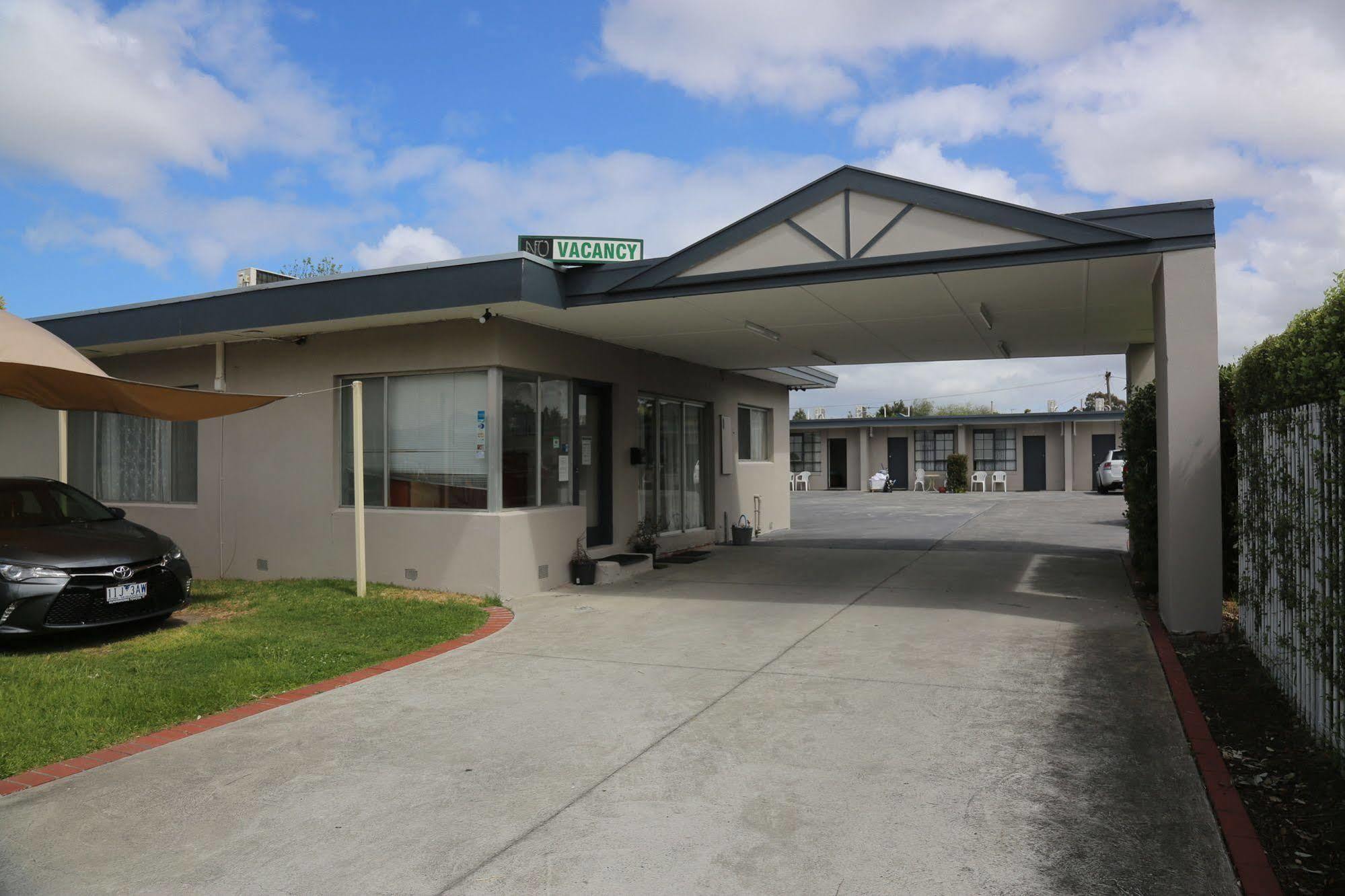 Beaconsfield Lodge Motel Extérieur photo