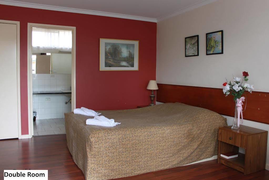 Beaconsfield Lodge Motel Extérieur photo
